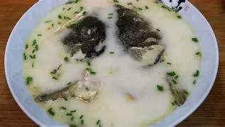 司擎奶的鱼头